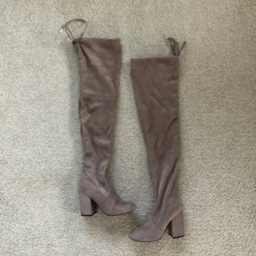 Steve Madden Norri Thigh High Over The Knee Boots Tan Microsuede Block Heel 7